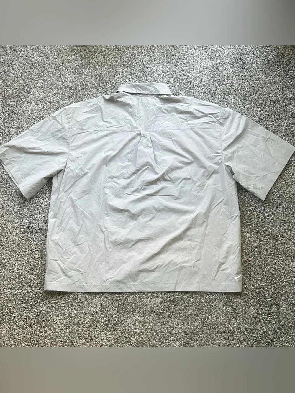 Nike ACG Orb Weaver UV Repel Short Sleeve Shirt Gray Men’s Size Large HJ2883-009